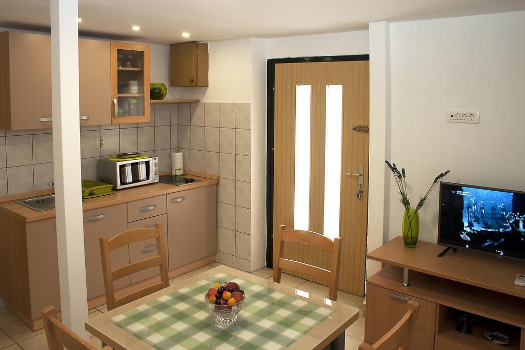 Apartment Nera สปลิท ภายนอก รูปภาพ